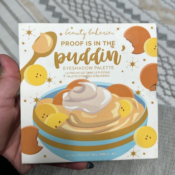 Beauty Bakerie Proof is in the Pudding Eyeshadow Palette Neutral Shade & Shimmer - Picture 10 of 11